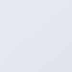 Une paire de boucles d'oreilles pendantes en or rose ornées de diamants étincelants, parfaites pour une touche d'élégance sophistiquée.