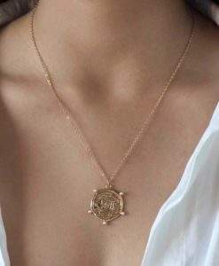 Collier chaine et medaille plaque or