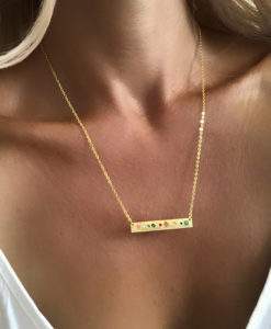 cadeau femme collier minimaliste dore