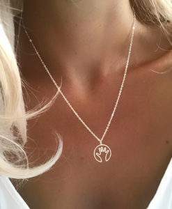 cadeau femme collier tendance 2021