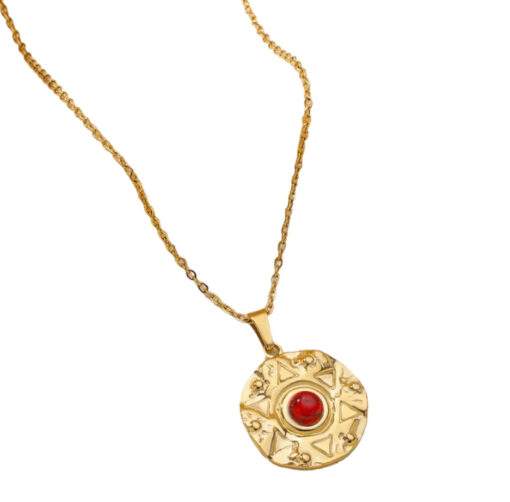 Collier plaque or pendentif boheme pierre rouge